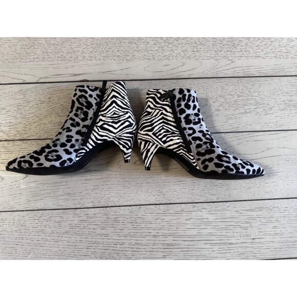 Kenneth Cole Kick Bit Booties Size 7.5 animal print - Picture 7 of 9